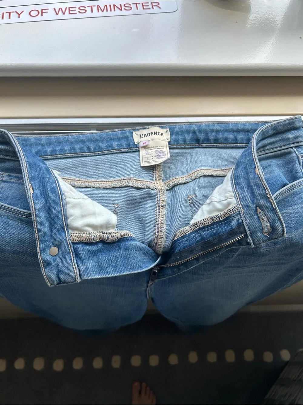 L'AGENCE Skinny Jeans in Medium Blue Denim